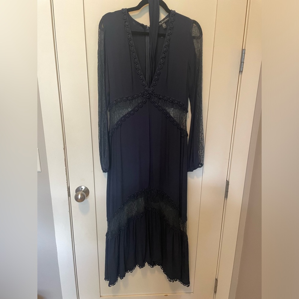 For love and lemons Lilou midi dress navy SZ L $395